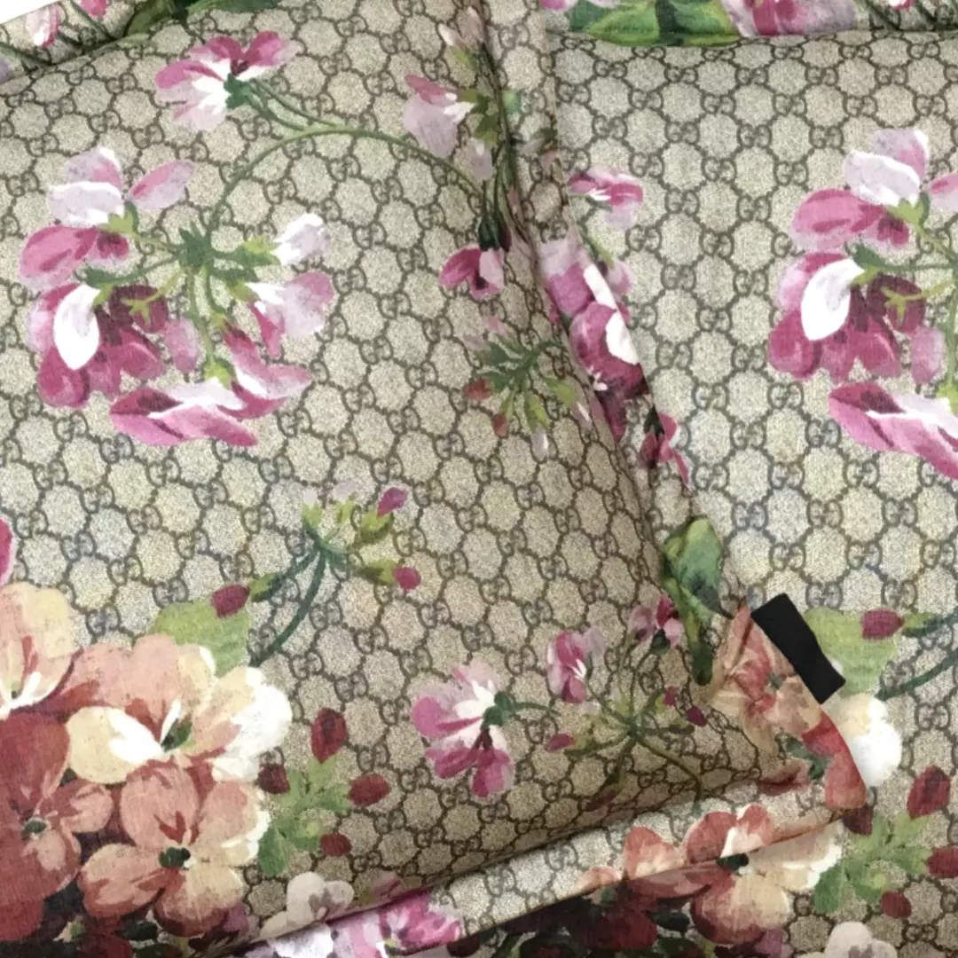 Vintage Gucci Collection One Of A Kind Pieces Vintage Luxe Up