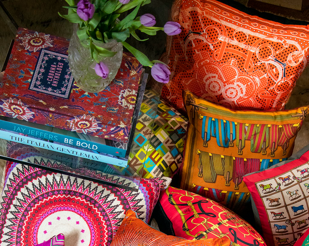 Vintage Luxe Up | World's Finest Collection of Luxury Vintage Scarves