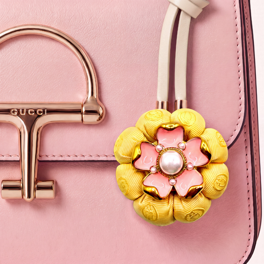 GUCCI GGキャンバス ハンドバッグ フラワーチャーム付 Gucci Bag Charm | Gucci Fashion Accessories – Vintage Luxe Up