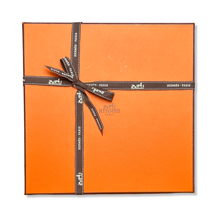 Scarf Gift Boxes with Ribbon