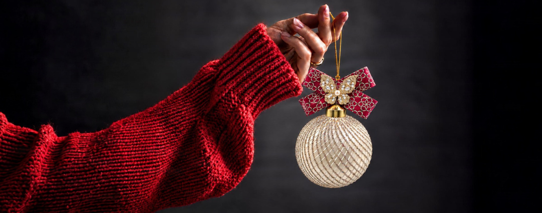 One-Of-A-Kind Vintage Christmas Ornaments to Make Your Collection Special