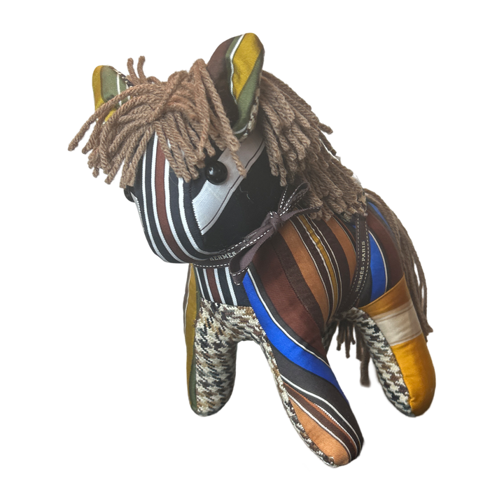 Hermes Couvertures et Tenues du Jour Scarf Pony at Vintage Luxe Up