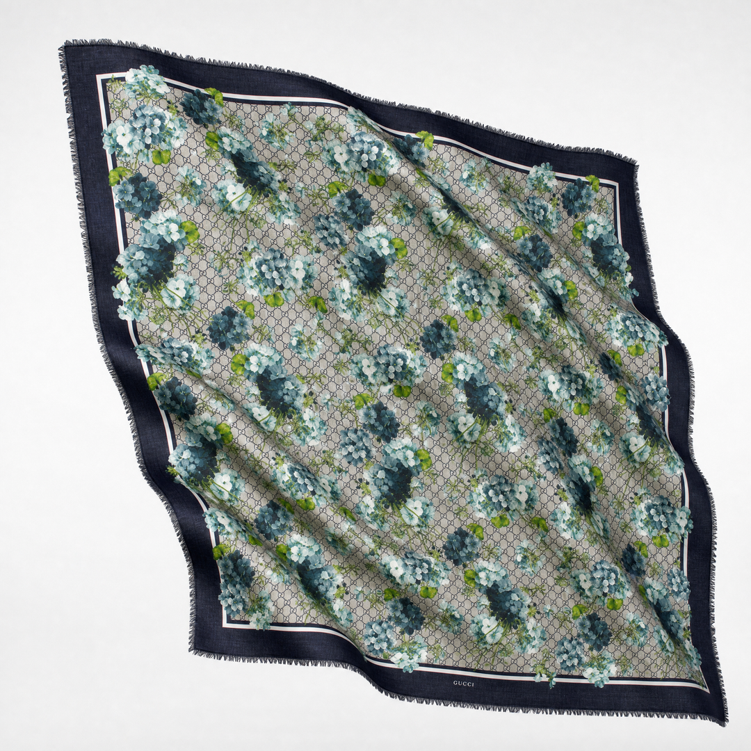Gucci gg blooms scarf blue