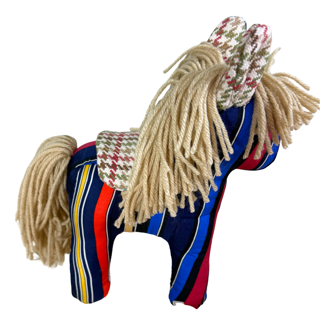 Couvertures et Tenues du Jour Vintage Silk Scarf Noble Pony