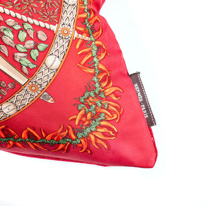 Aux Pays des Epices Vintage Silk Scarf Pillow 17"