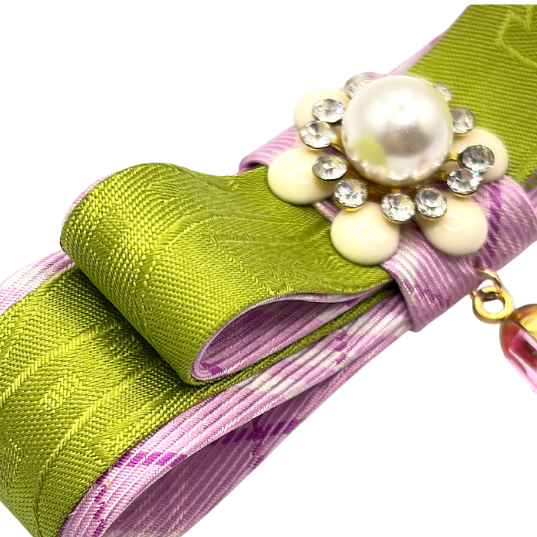 Gucci Silk Necktie Bar Brooch Luxury Accessory