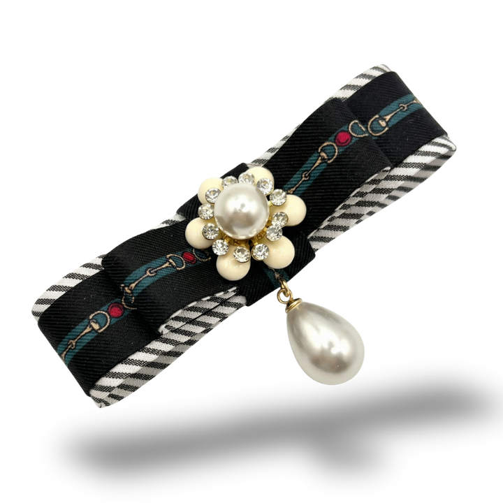 Gucci Silk Necktie Bar Brooch Luxury Accessory