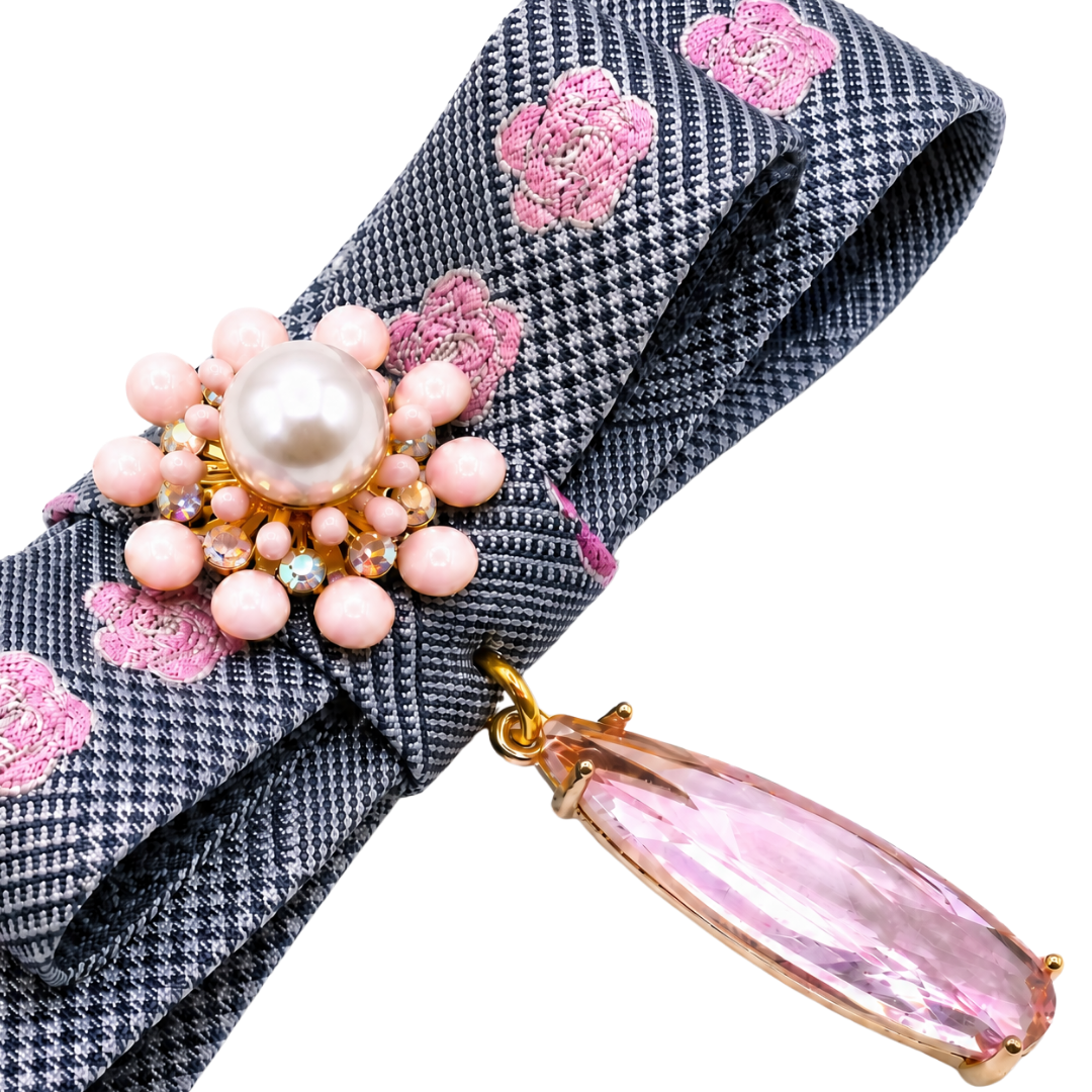 Chanel CC Brooch | Chanel Jewelry