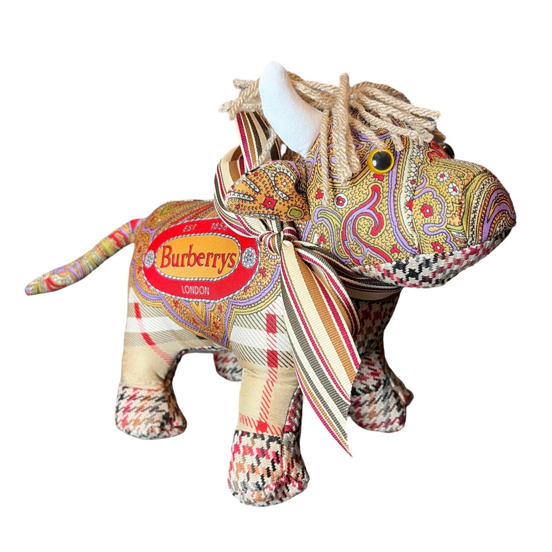 Burberry Nova Check Scarf | Collectible Bull at Vintage Luxe Up