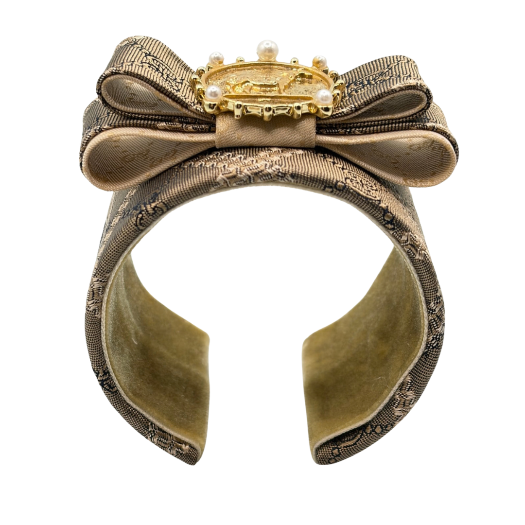 Gucci GG Horse Cuff Bracelet | Gucci Jewelry