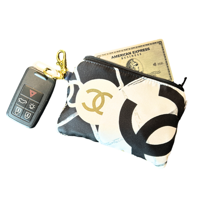 Chanel CC Logo Camellia Noir Keychain Bag