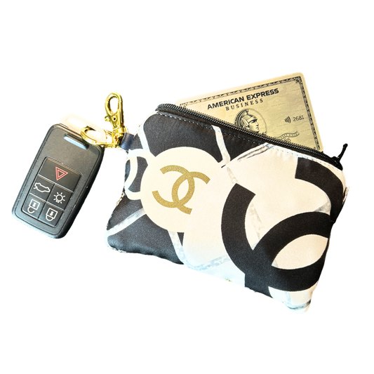 Chanel CC Logo Camellia Noir Keychain Bag