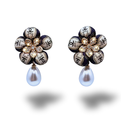 Chanel CC Logo Drop Earrings in Gold
