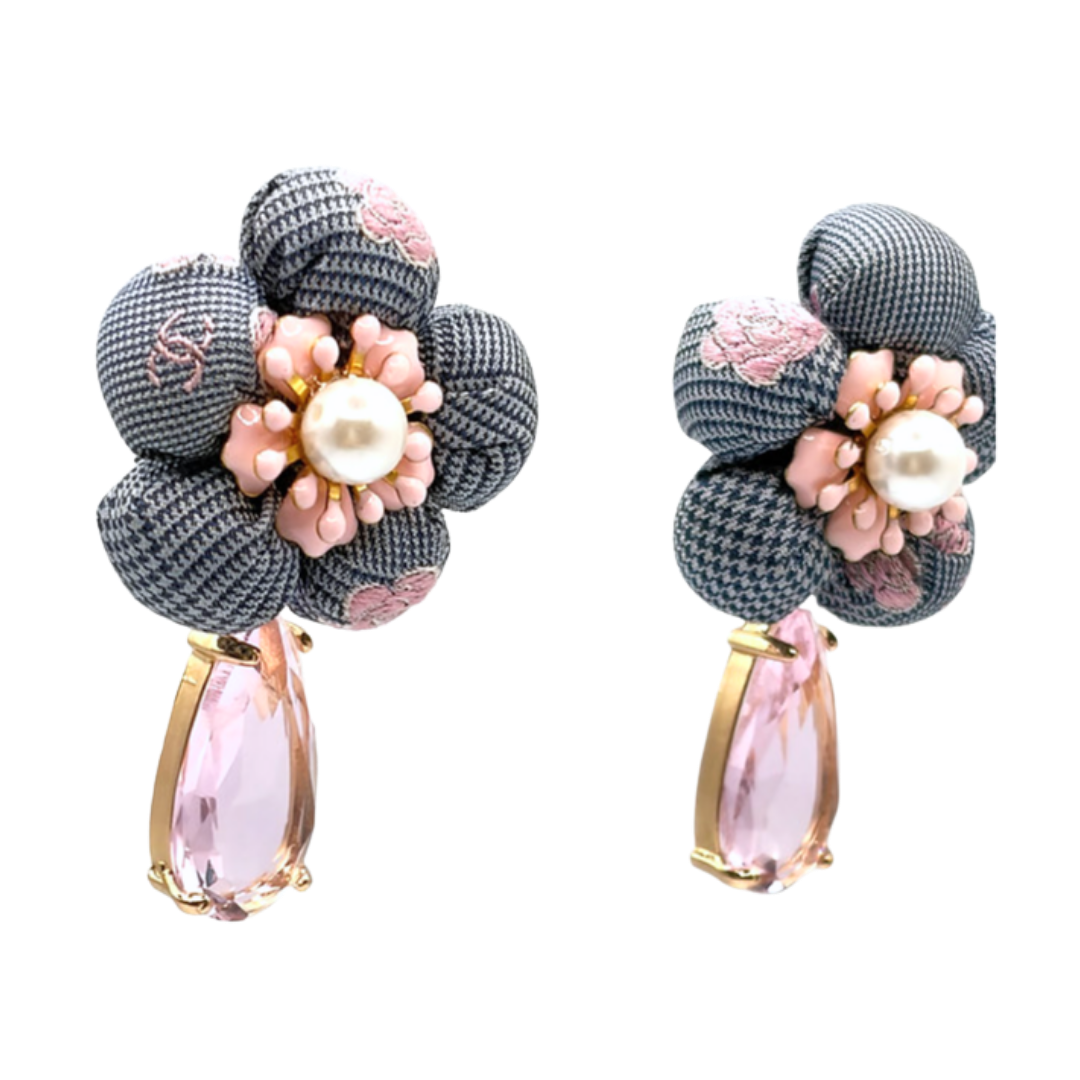 Chanel Earrings | Chanel jewelry