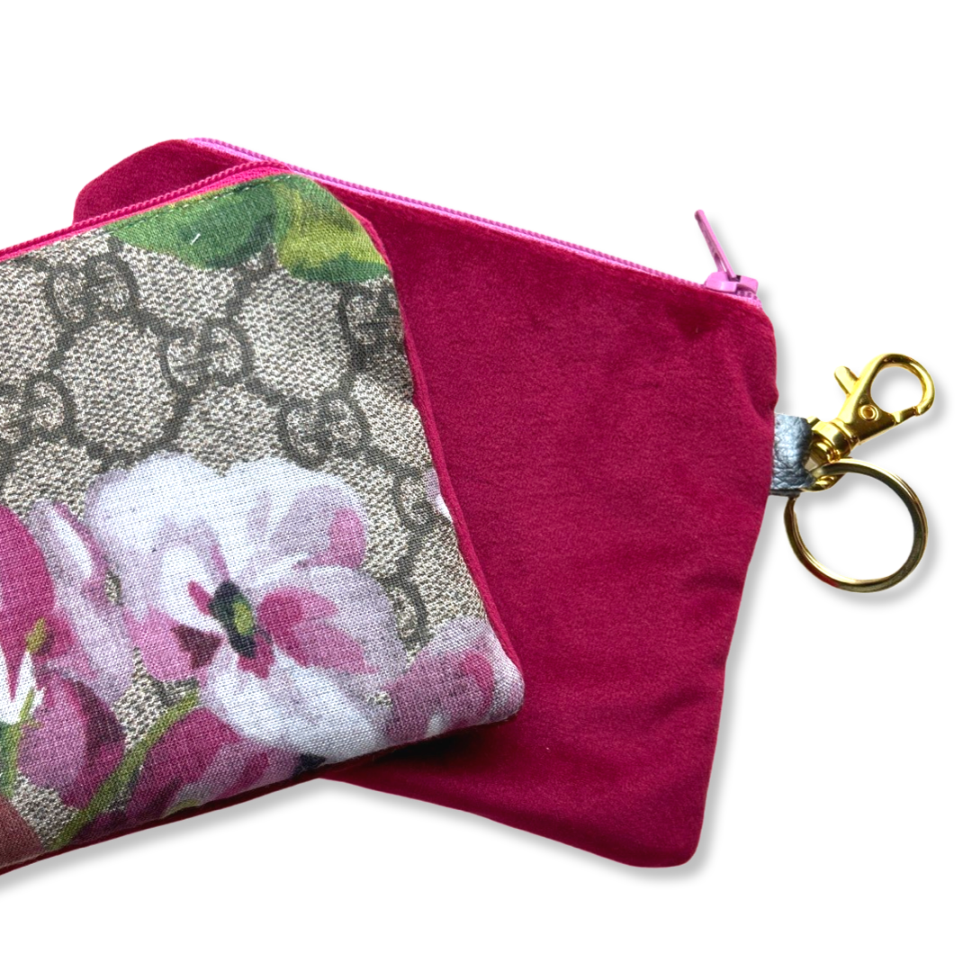 Gucci Vintage Silk Scarf Coffee Run Keychain Bag Gucci Wristlet