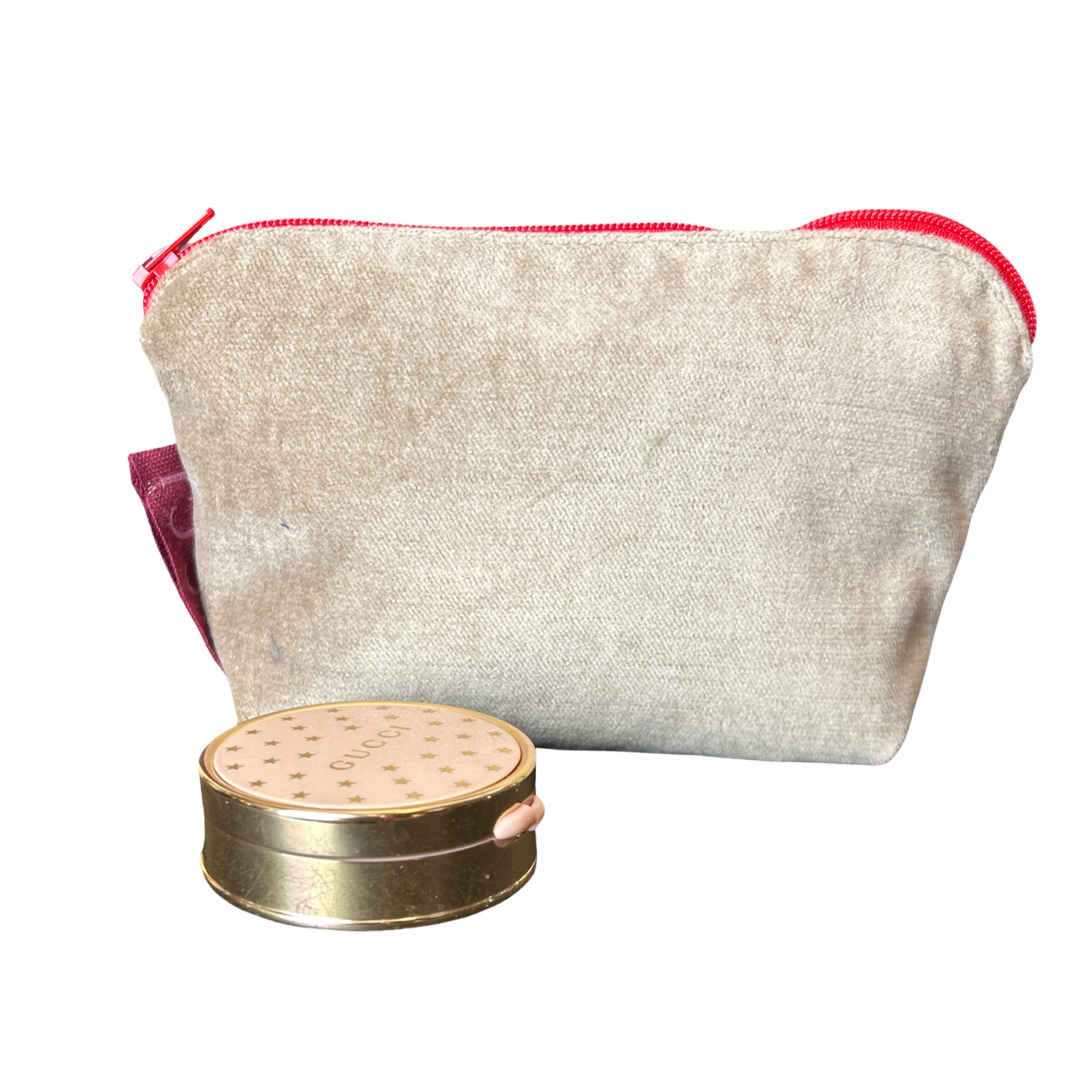 Gucci GG Logo Floral Scarf Beauty Bag | Vintage Luxe Up