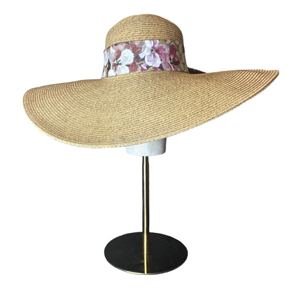 Gucci GG Logo Blooms Pink Scarf Straw Hat exclusively at Vintage Luxe Up