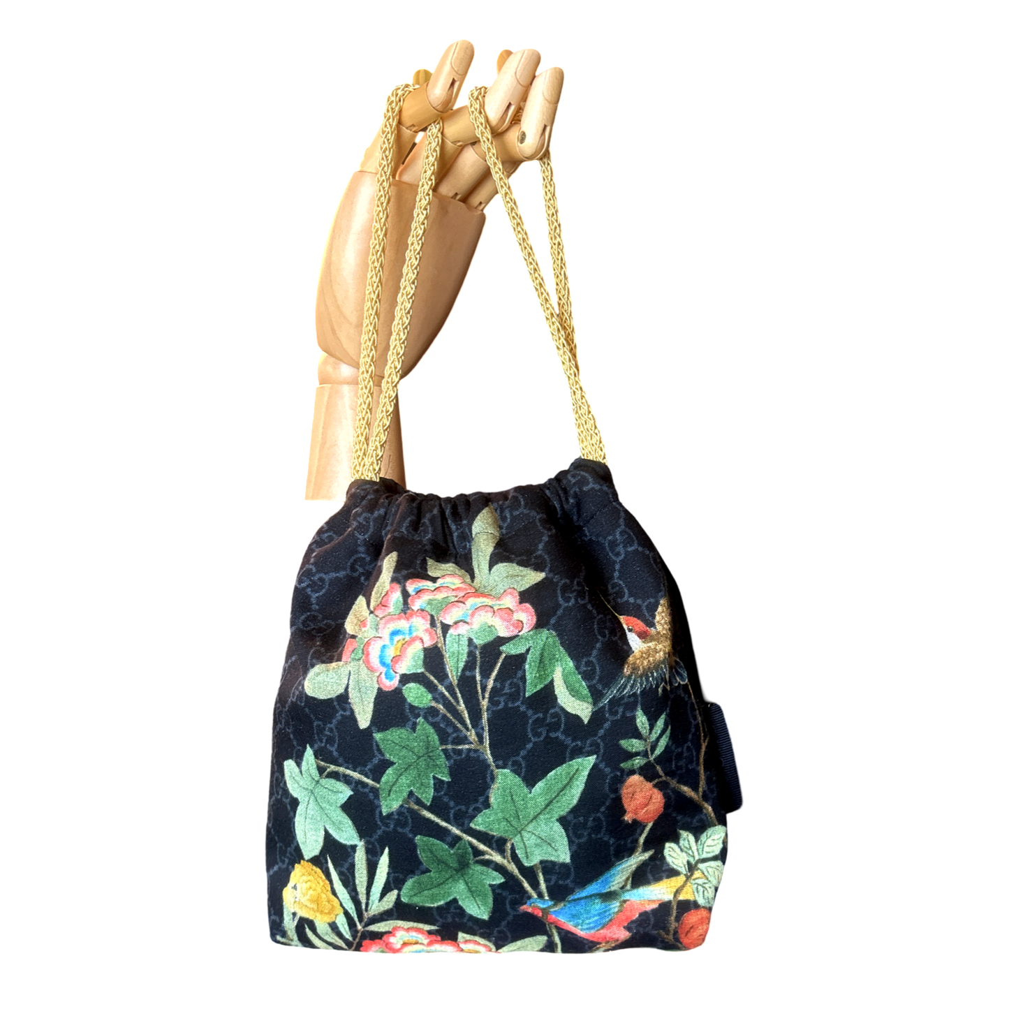 Gucci GG Logo Chinoiserie Scarf | Gucci Crossbody Bag