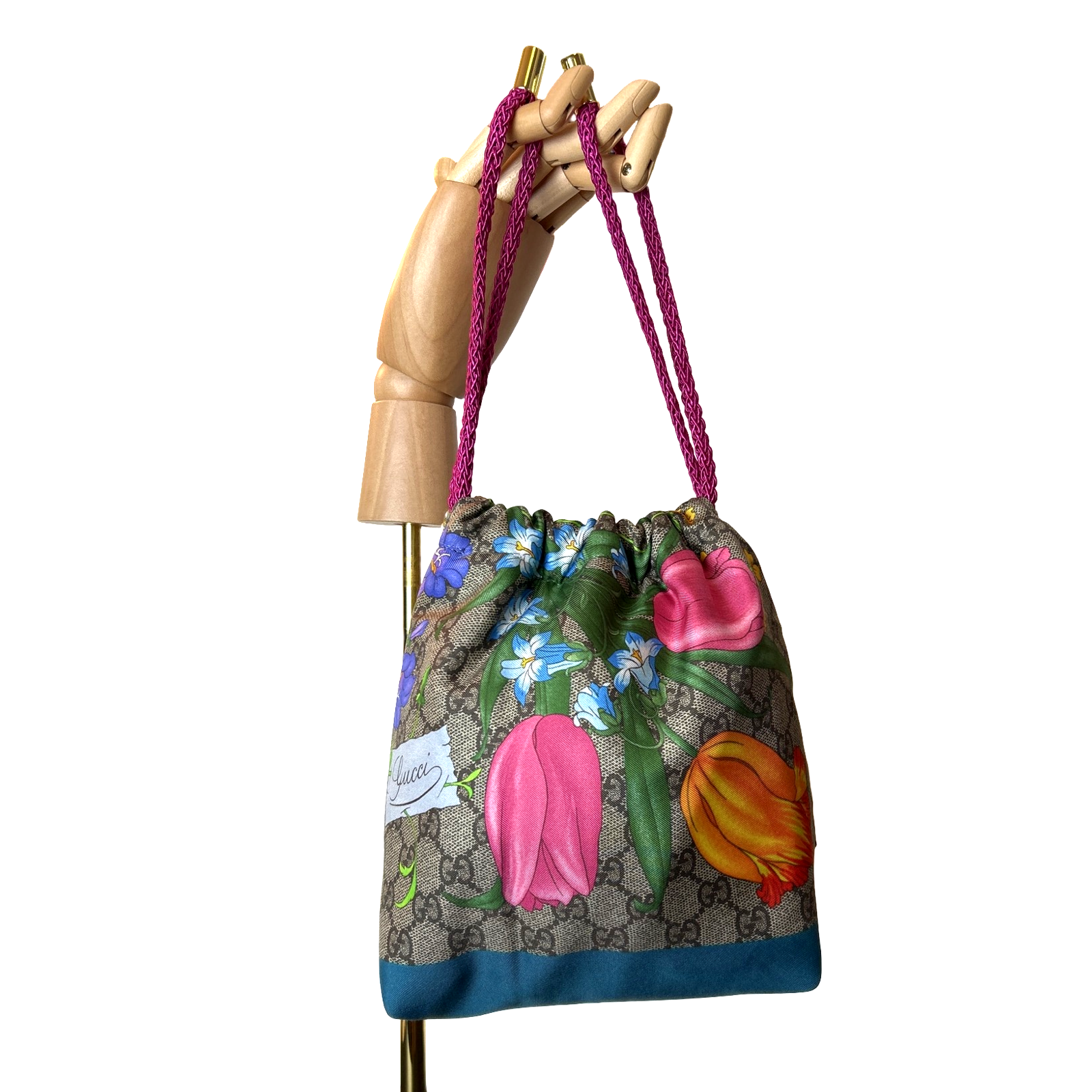 Gucci GG Flora Scarf | Gucci Crossbody Bag