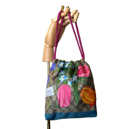 Gucci GG Flora Scarf | Gucci Crossbody Bag