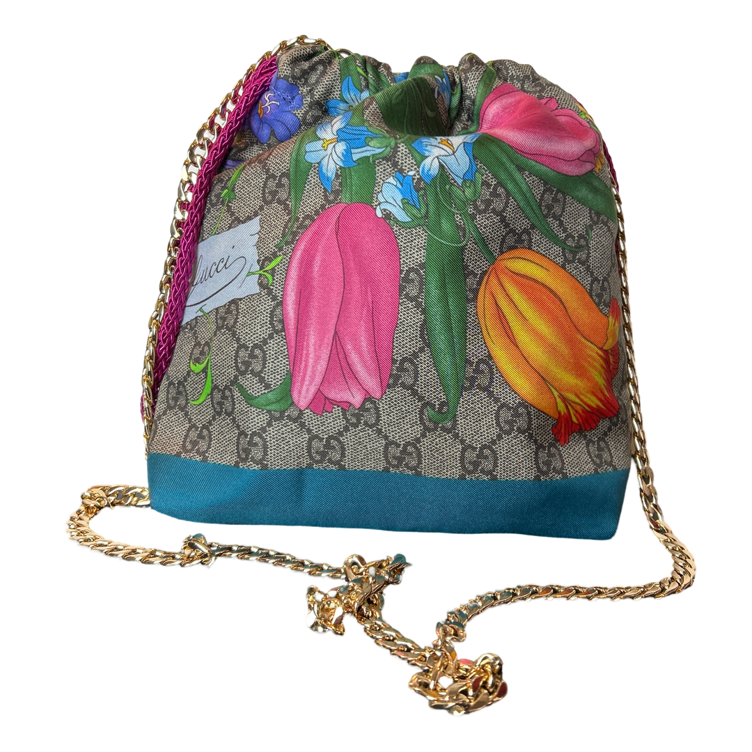 Gucci GG Flora Scarf | Gucci Crossbody Bag
