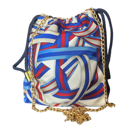 Gucci Ribbons Scarf | Gucci Crossbody Bag at Vintage Luxe Up