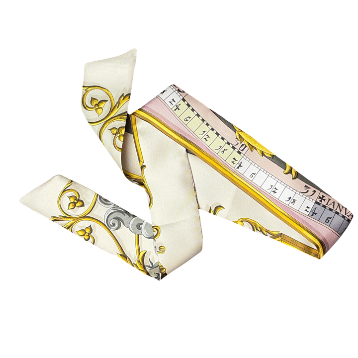 Astrologie Lilac Vintage Scarf Link Necklace