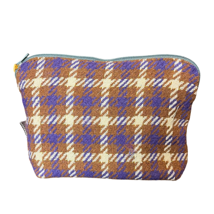 Couvertures et Tenues du Jour Purple Vintage Silk Scarf Beauty Bag