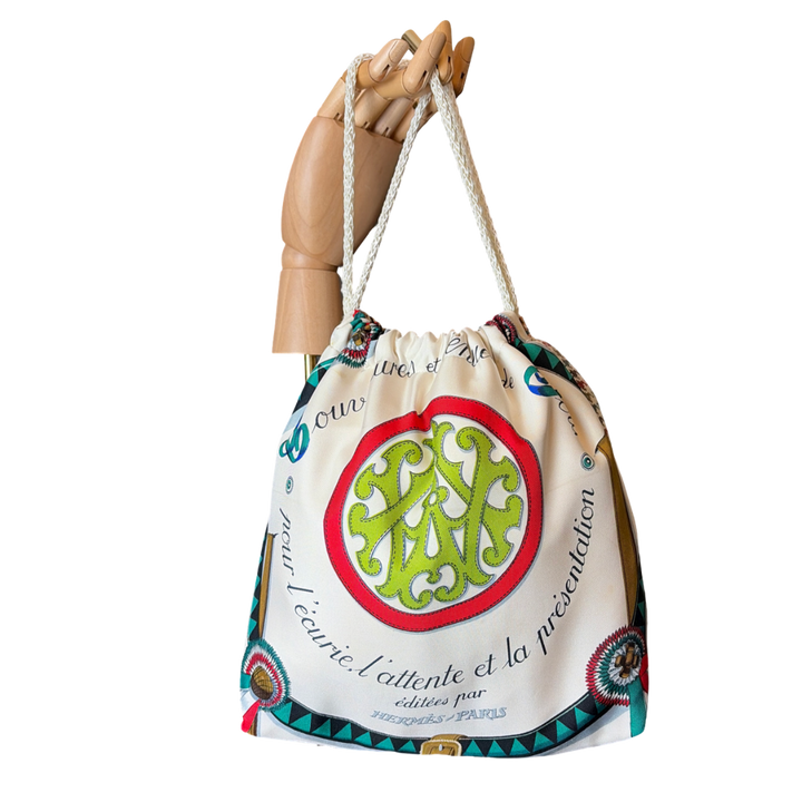 HERMES Couvertures et Tenues du Jour Scarf | Hermes Crossbody Bag at Vintage Luxe up
