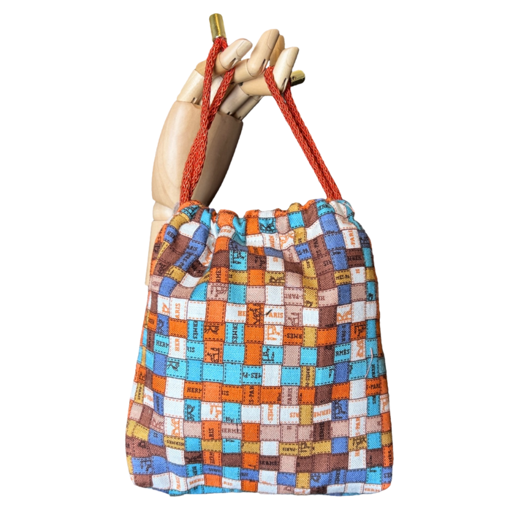 HERMES Bolduc Au Carre Scarf | Hermes Crossbody Bag at Vintage Luxe Up