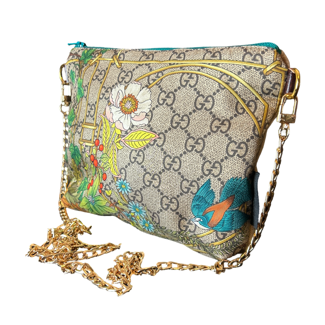 Gucci GG Lattice Floral Scarf | Gucci Crossbody Bag exclusively at Vintage Luxe Up