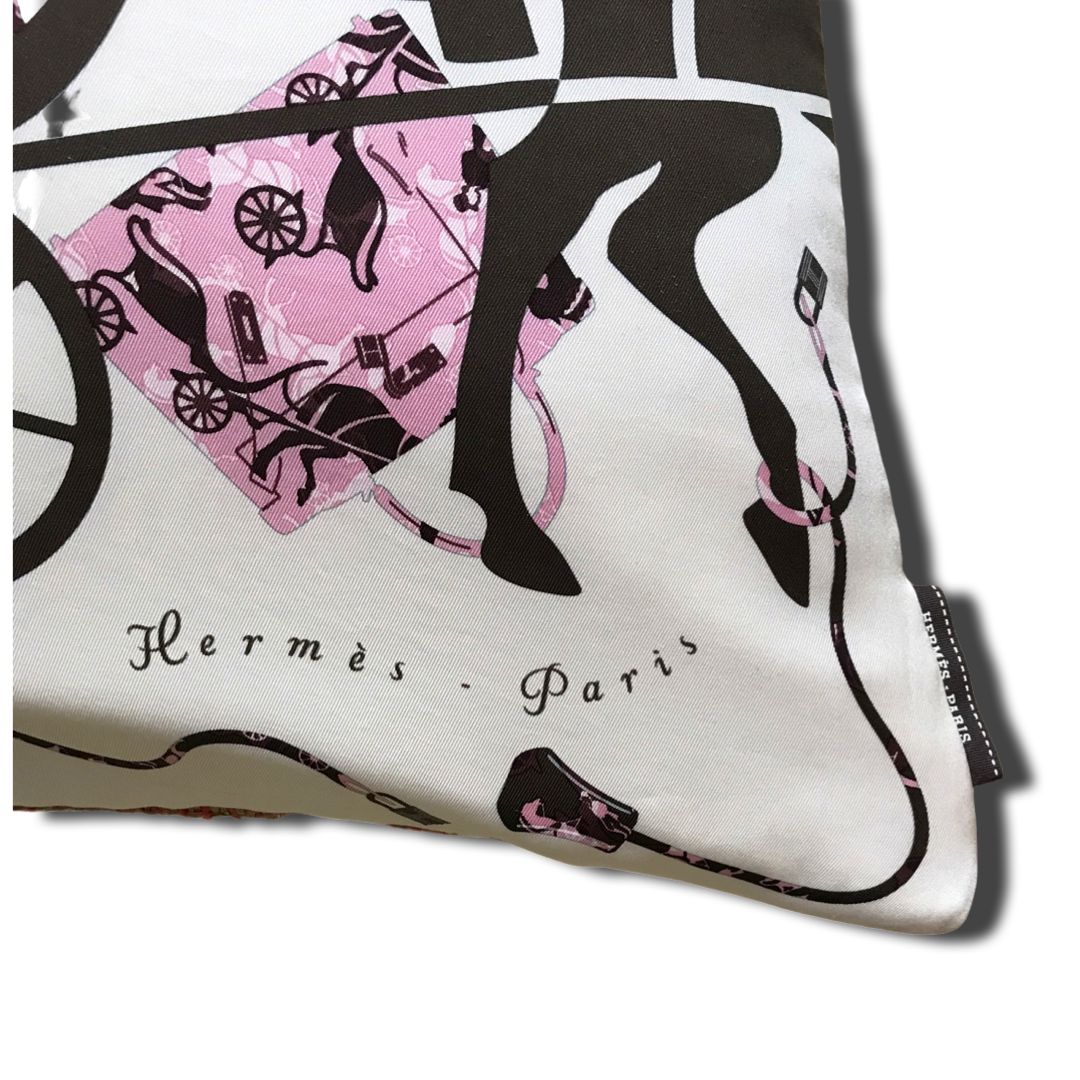 Kelly en Caleche Vintage Silk Scarf Pillow 28"