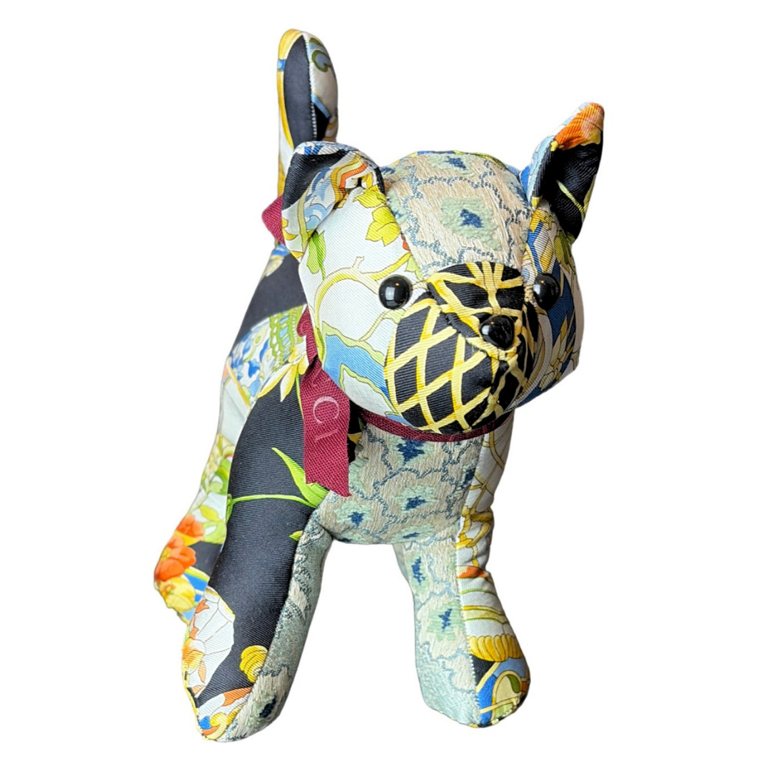 Gucci Chinoiserie Temple Jar Scarf Kitten at Vintage Luxe Up