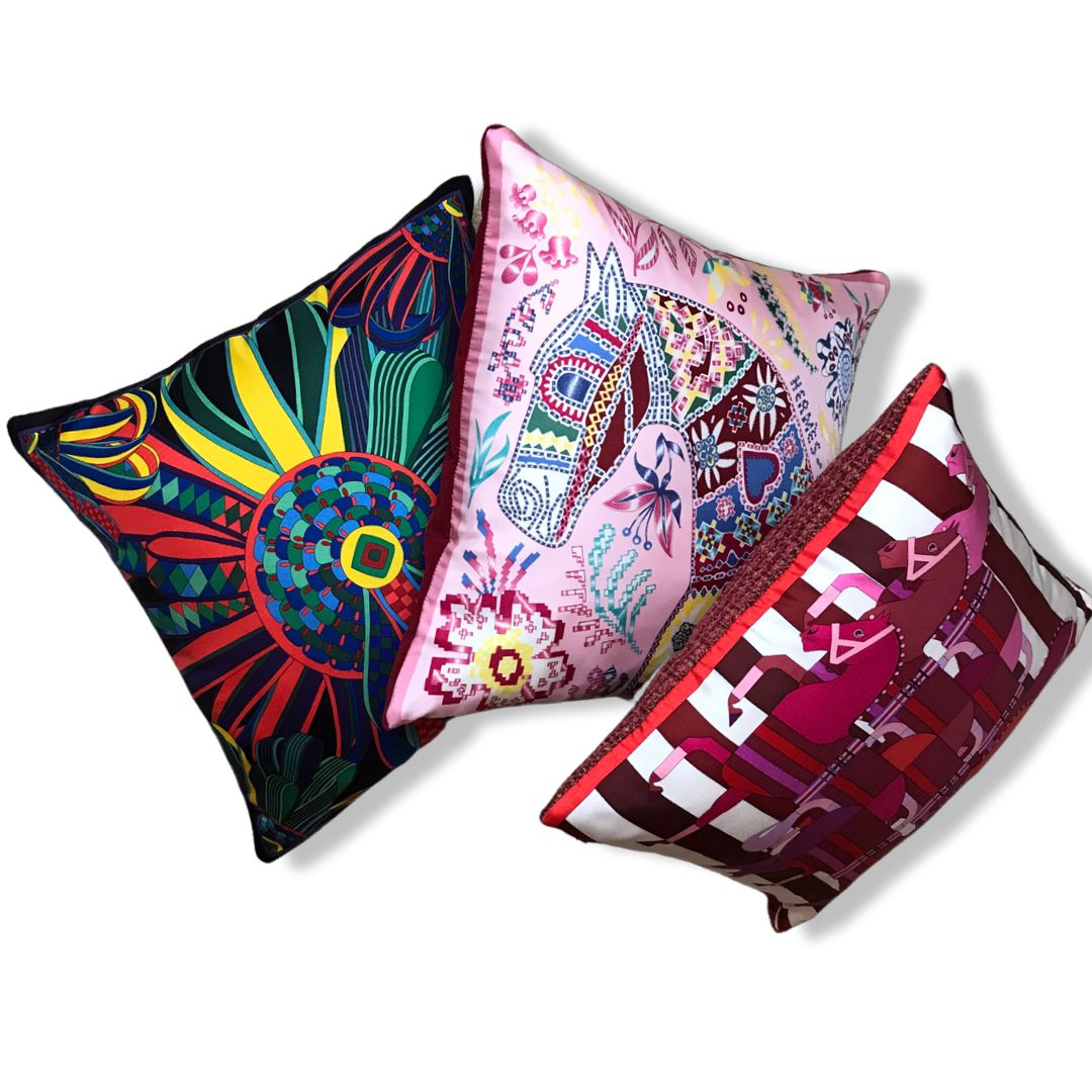 Les Flots du Cheval Vintage Silk Scarf Pillow 17"