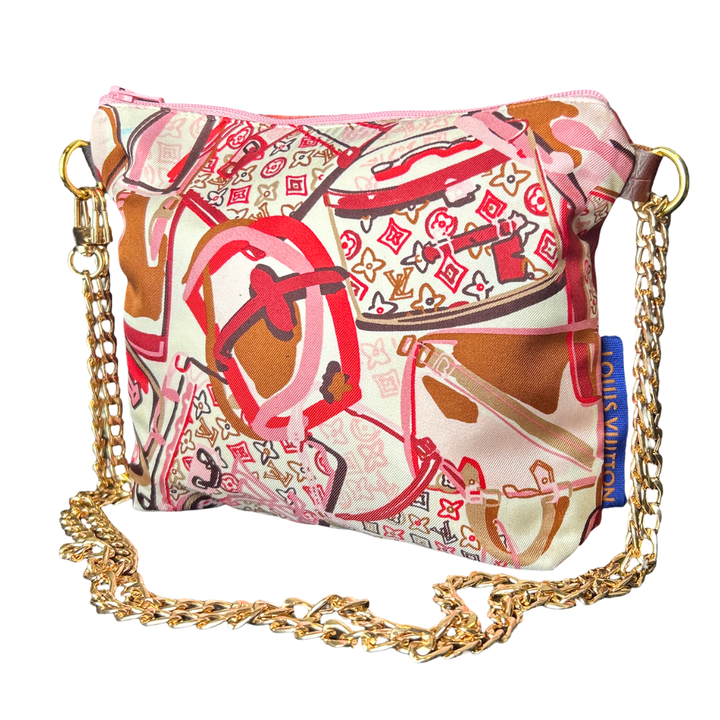 Louis Vuitton LV Malle Monogram  Scarf  | Louis Vuitton Crossbody Bag at Vintage Luxe Up