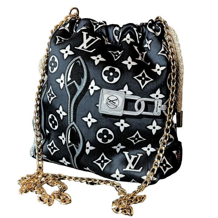 Louis Vuitton Monogram Scarf | Louis Vuitton Crossbody Bag at Vintage Luxe Up