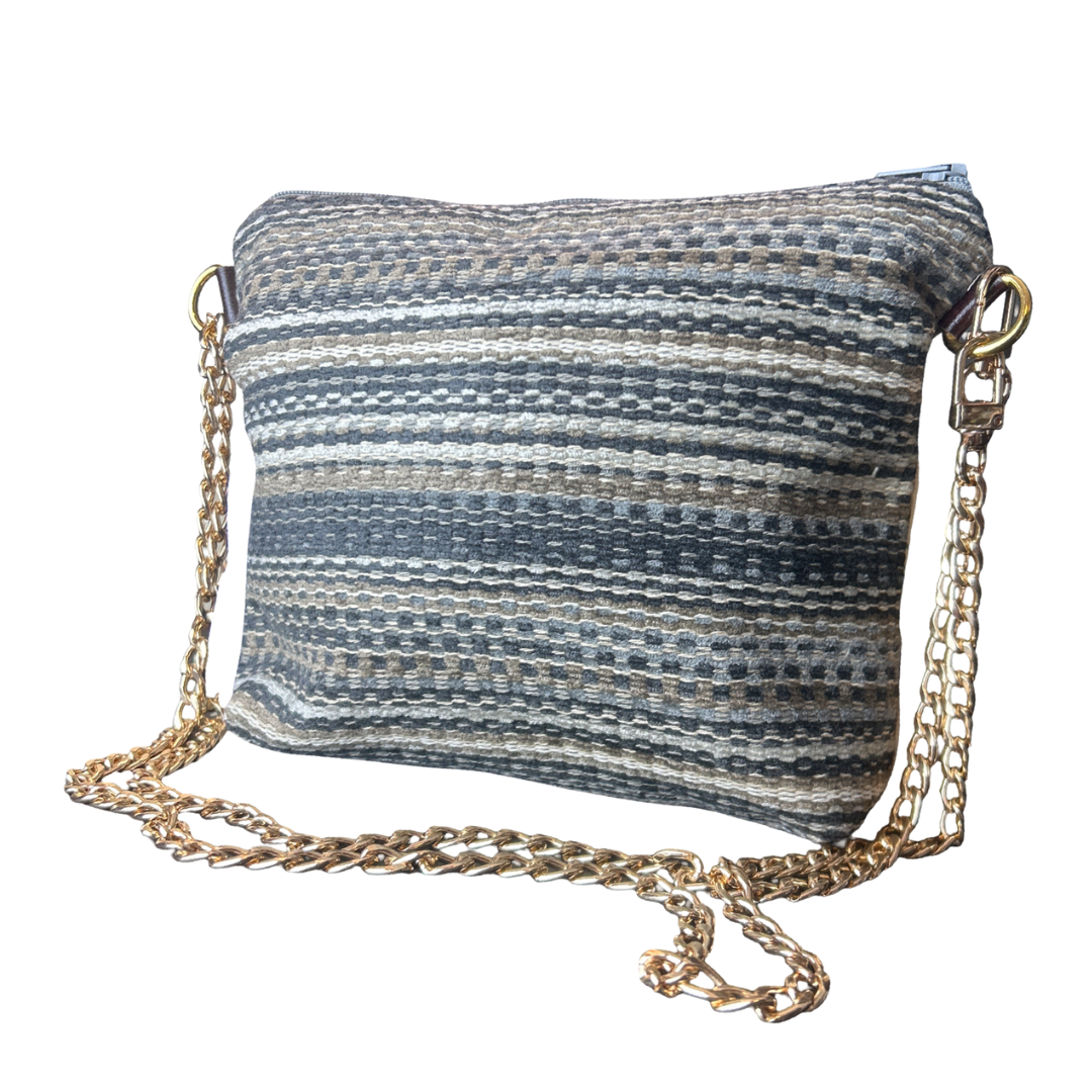 Au Fils du Temps Vintage Silk Scarf Crossbody Bag