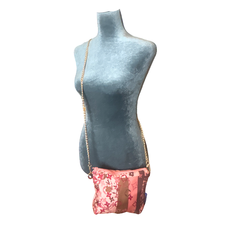 Louis Vuitton Monogram Scarf | Louis Vuitton Crossbody Bag at Vintage Luxe Up