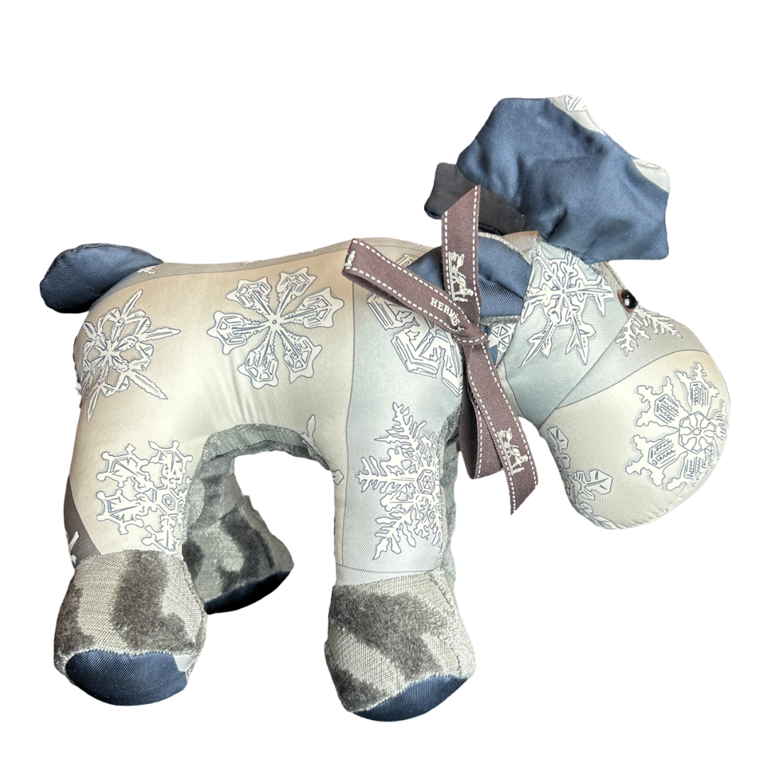Hermes Feux d'Hiver Scarf Moose at Vintage Luxe Up