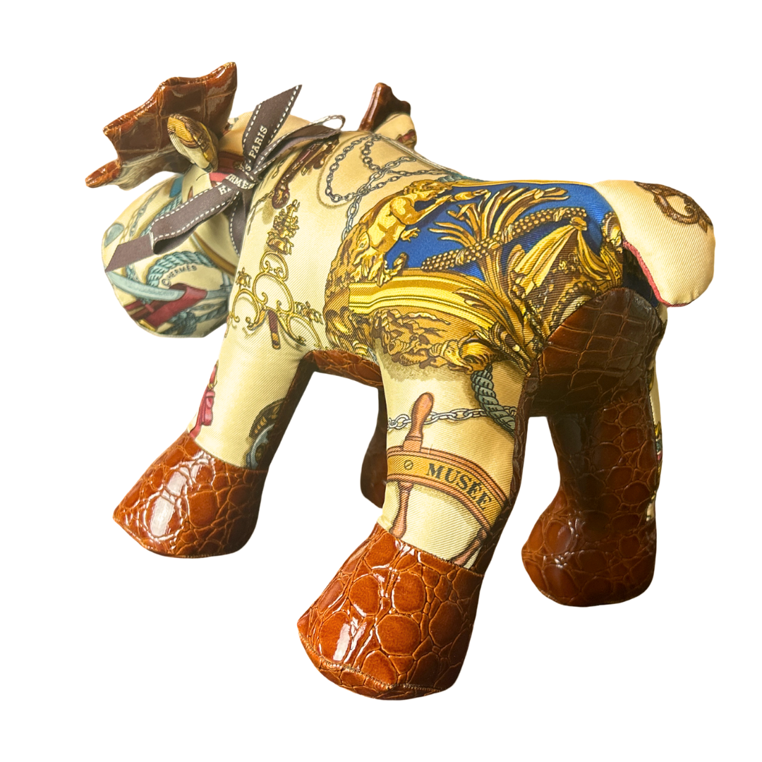 Musee Vintage Silk Scarf Majestic Moose