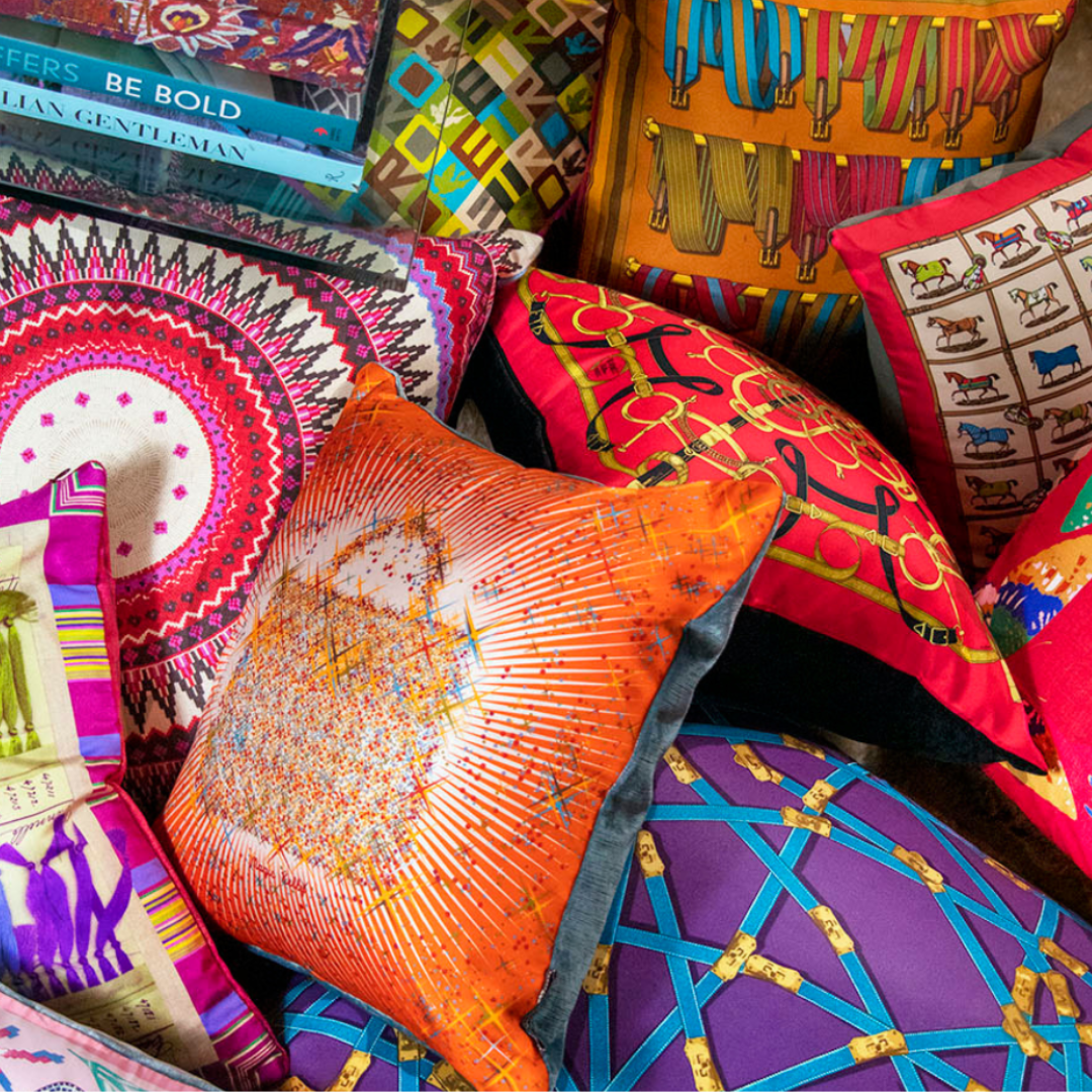 Pillows & Throws