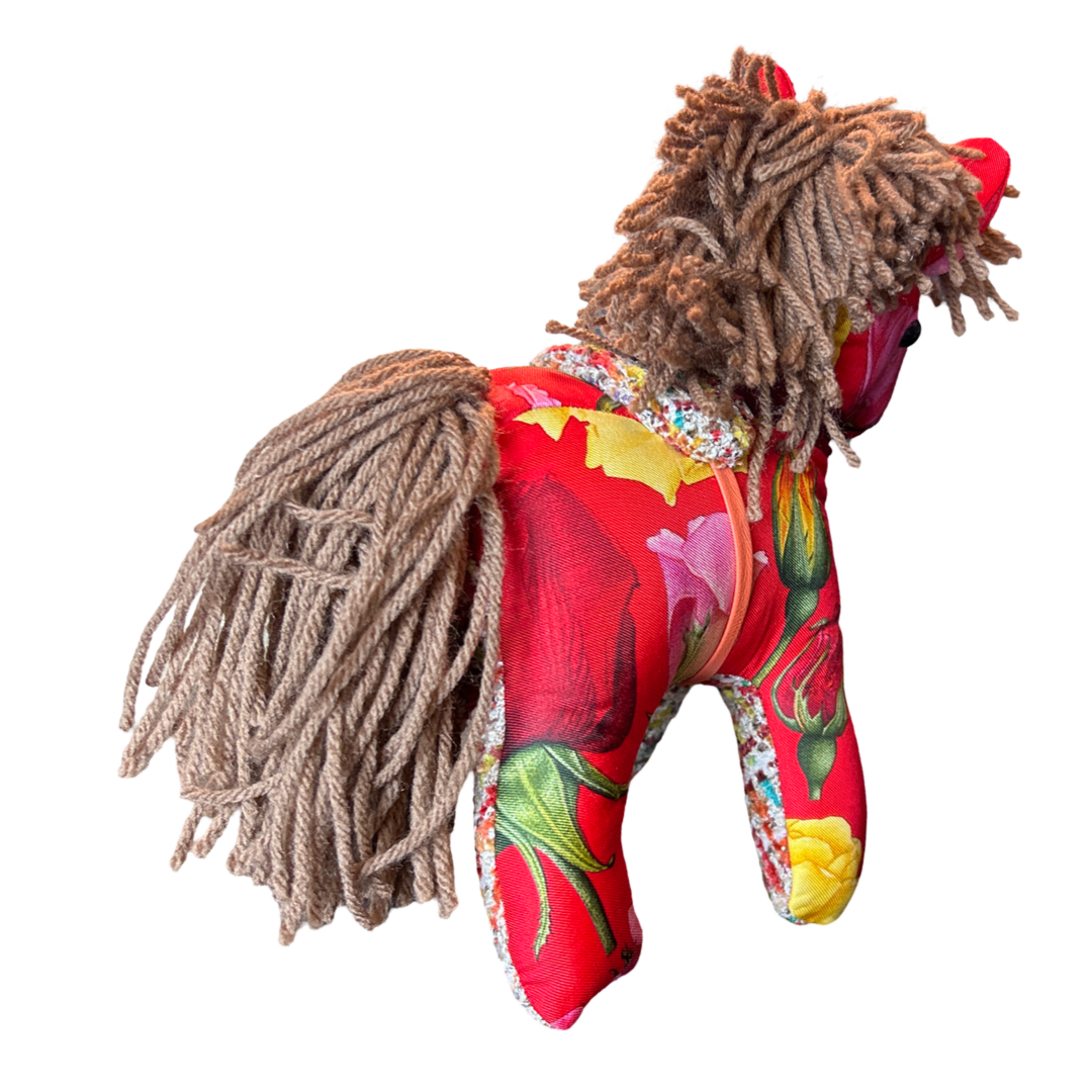 Gucci Roses Vintage Silk Scarf in Noble Pony Design