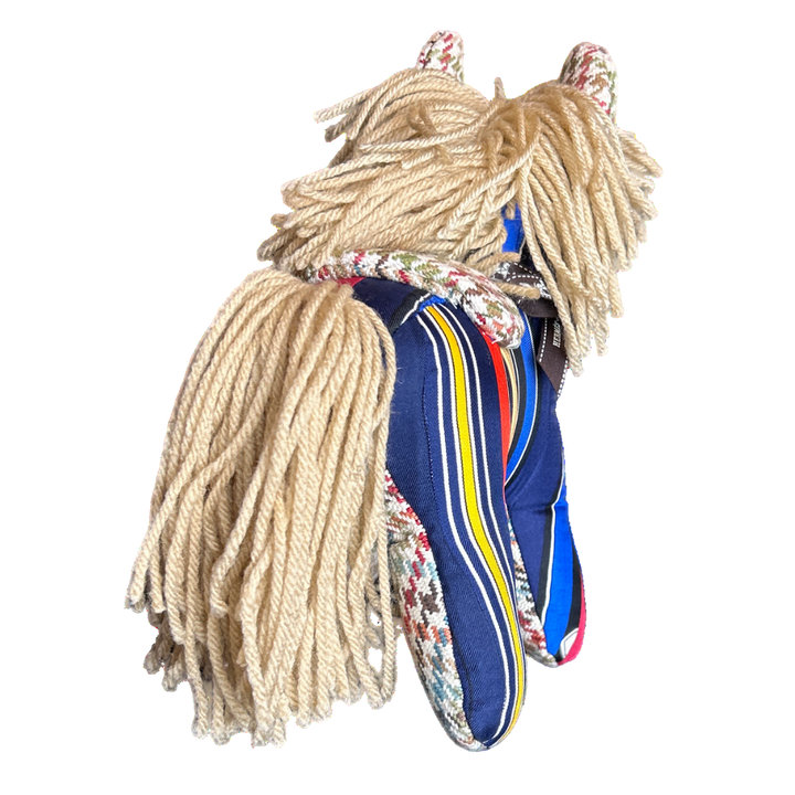 Couvertures et Tenues du Jour Vintage Silk Scarf Noble Pony