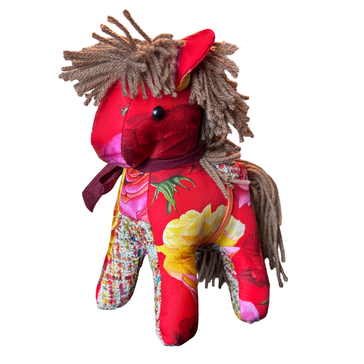 Gucci Roses Vintage Silk Scarf in Noble Pony Design