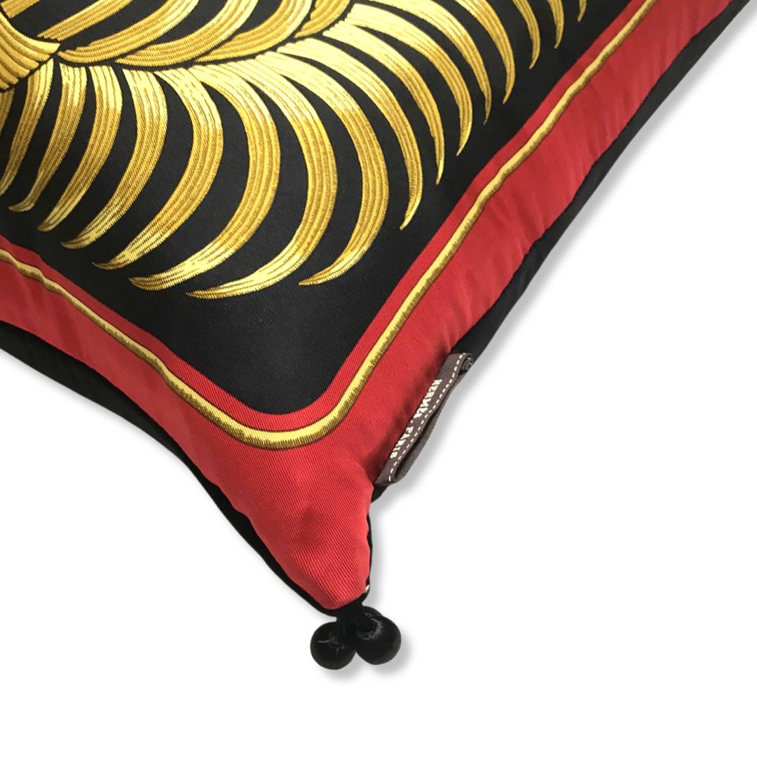 Tigre Royal Vintage Silk Scarf Pillow 17"