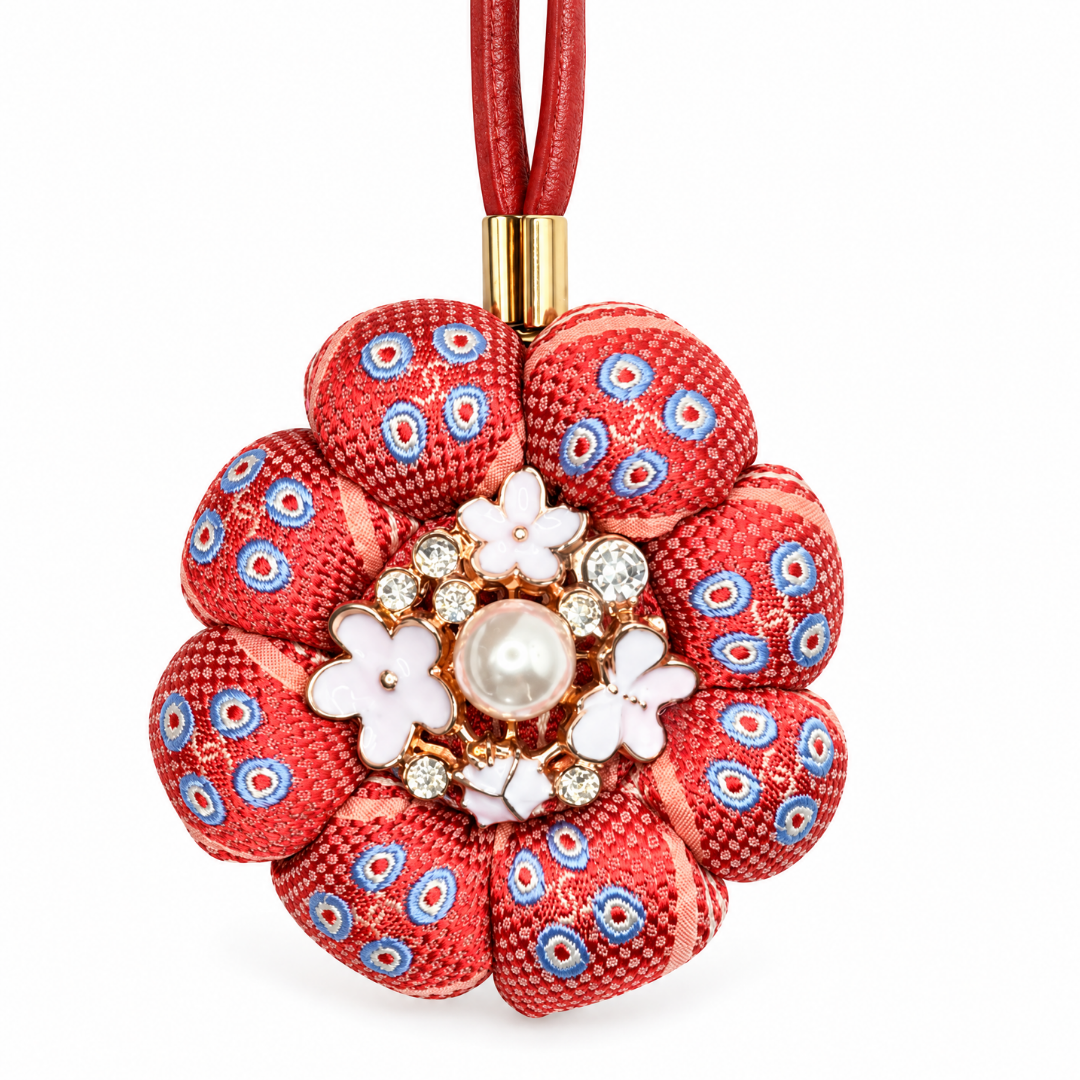 Chanel CC Logo Bag Charm | Chanel Fashion Accessories