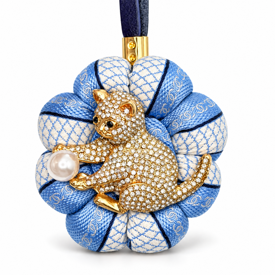 Chanel CC Logo Bag Charm | Chanel Fashion Accessories