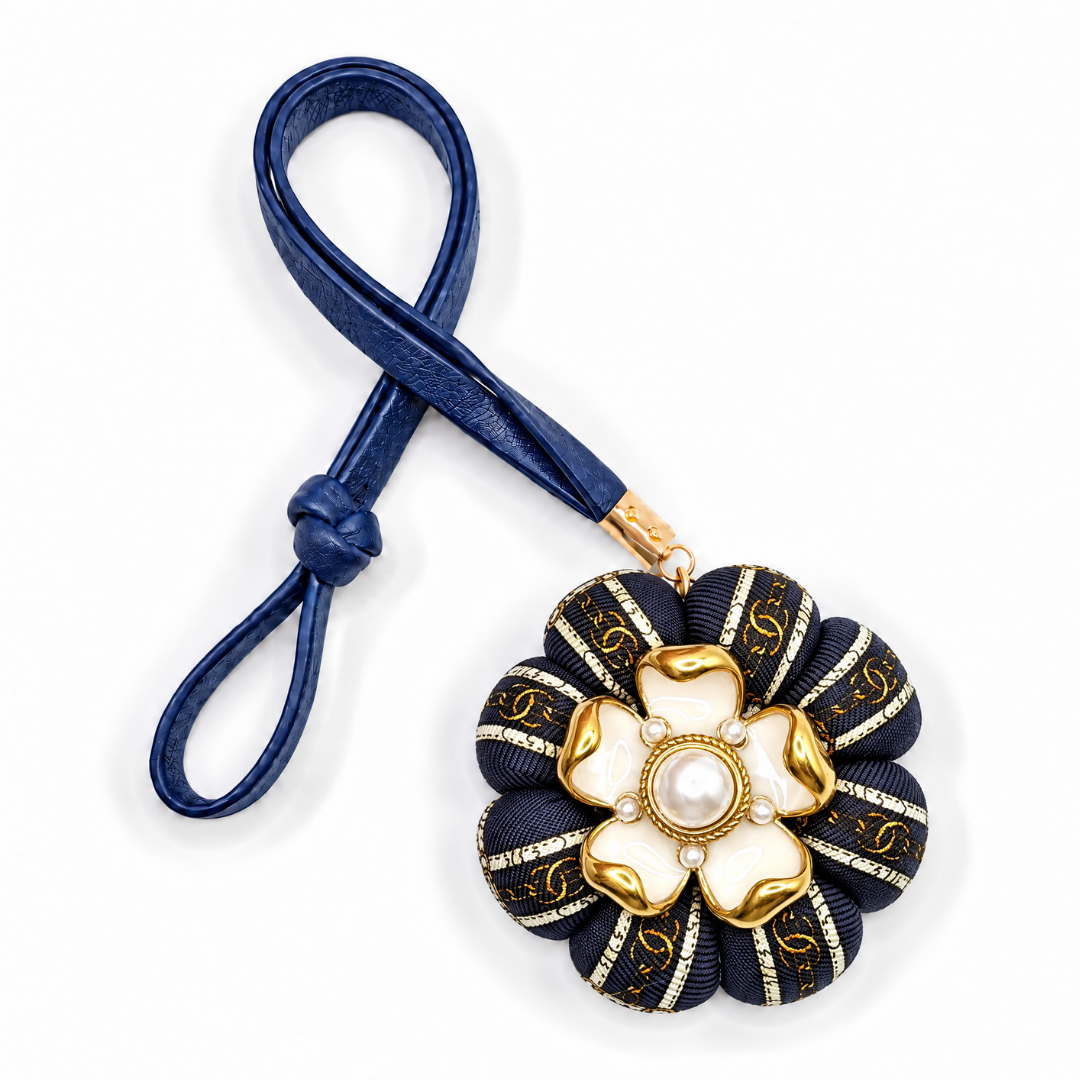 Chanel CC Logo Bag Charm | Chanel Fashion Accessories