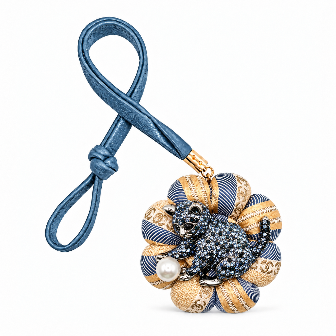 Chanel CC Logo Bag Charm | Chanel Fashion Accessories