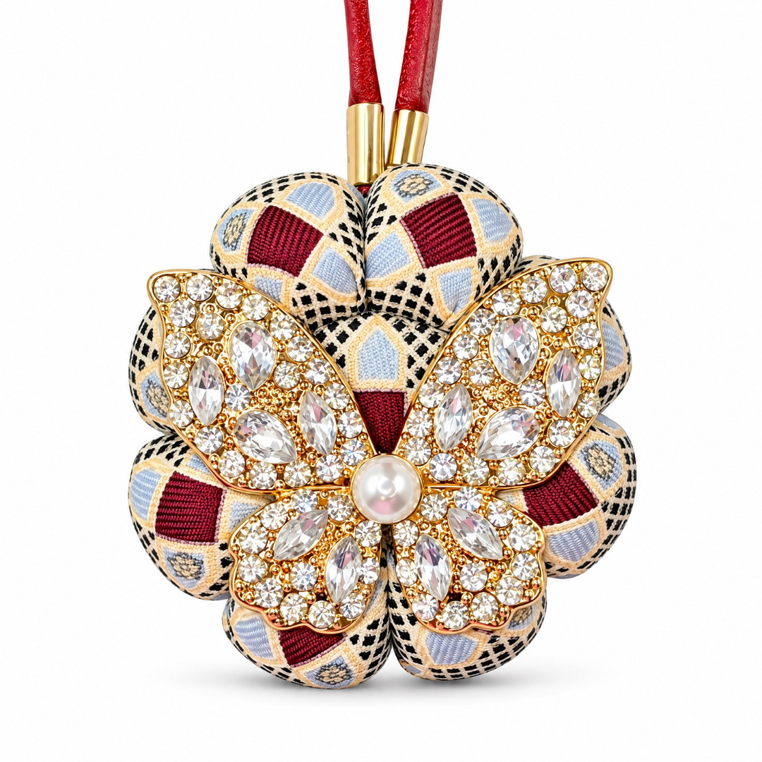 Chanel Butterfly Charm | Chanel Handbags